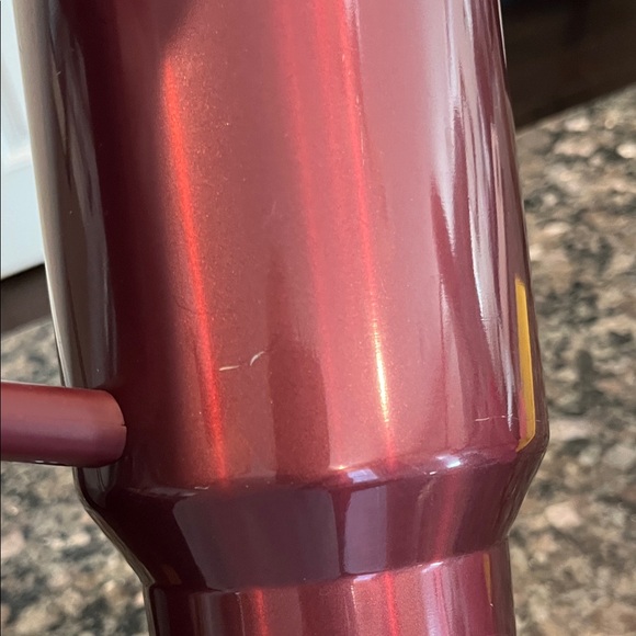 Stanley 40oz ELF Shiny Burgundy Travel Tumbler - Picture 5 of 5